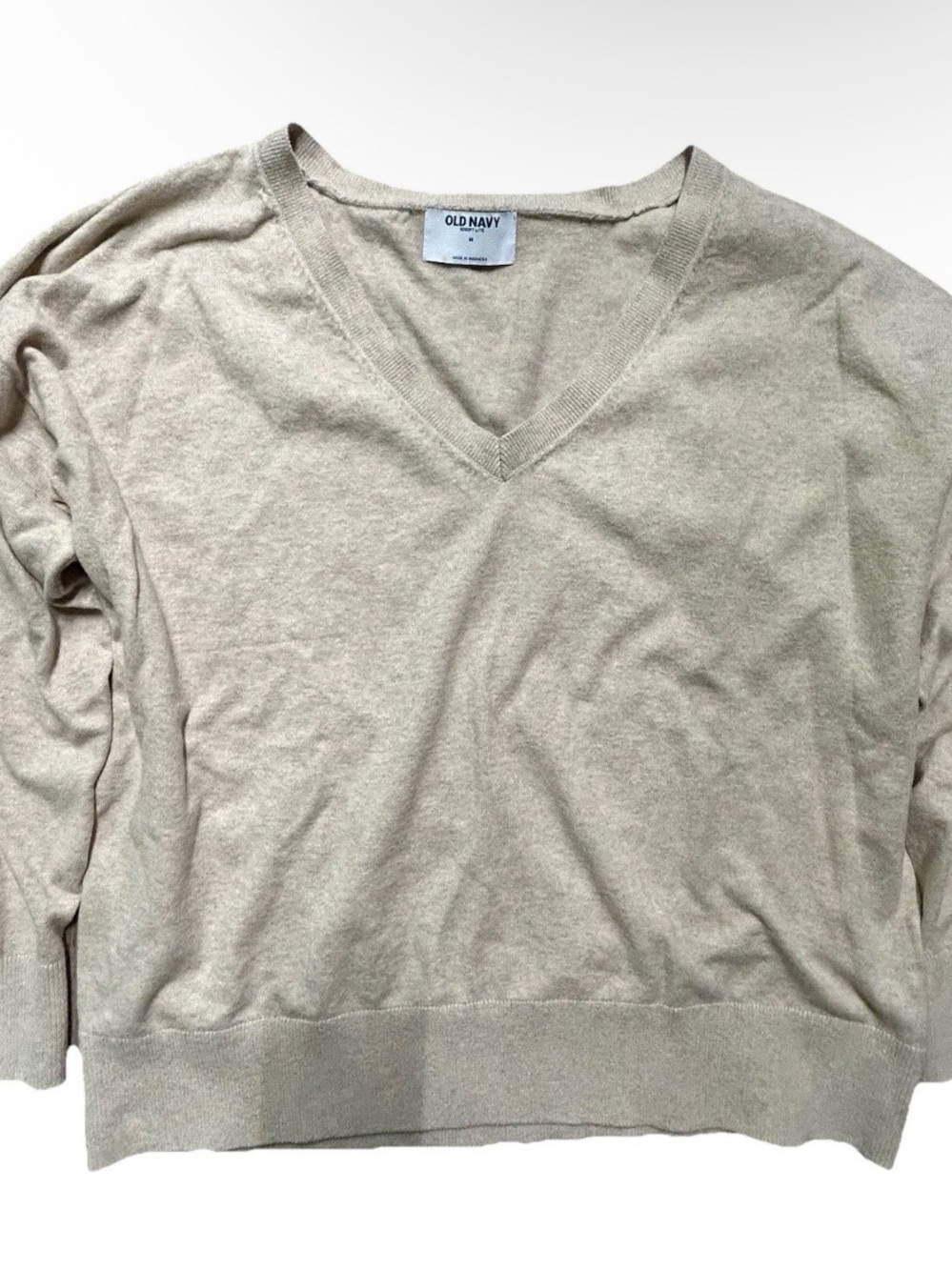 Women’s Old Navy Beige V Neck Lightweight Sweater Size Medium Winter